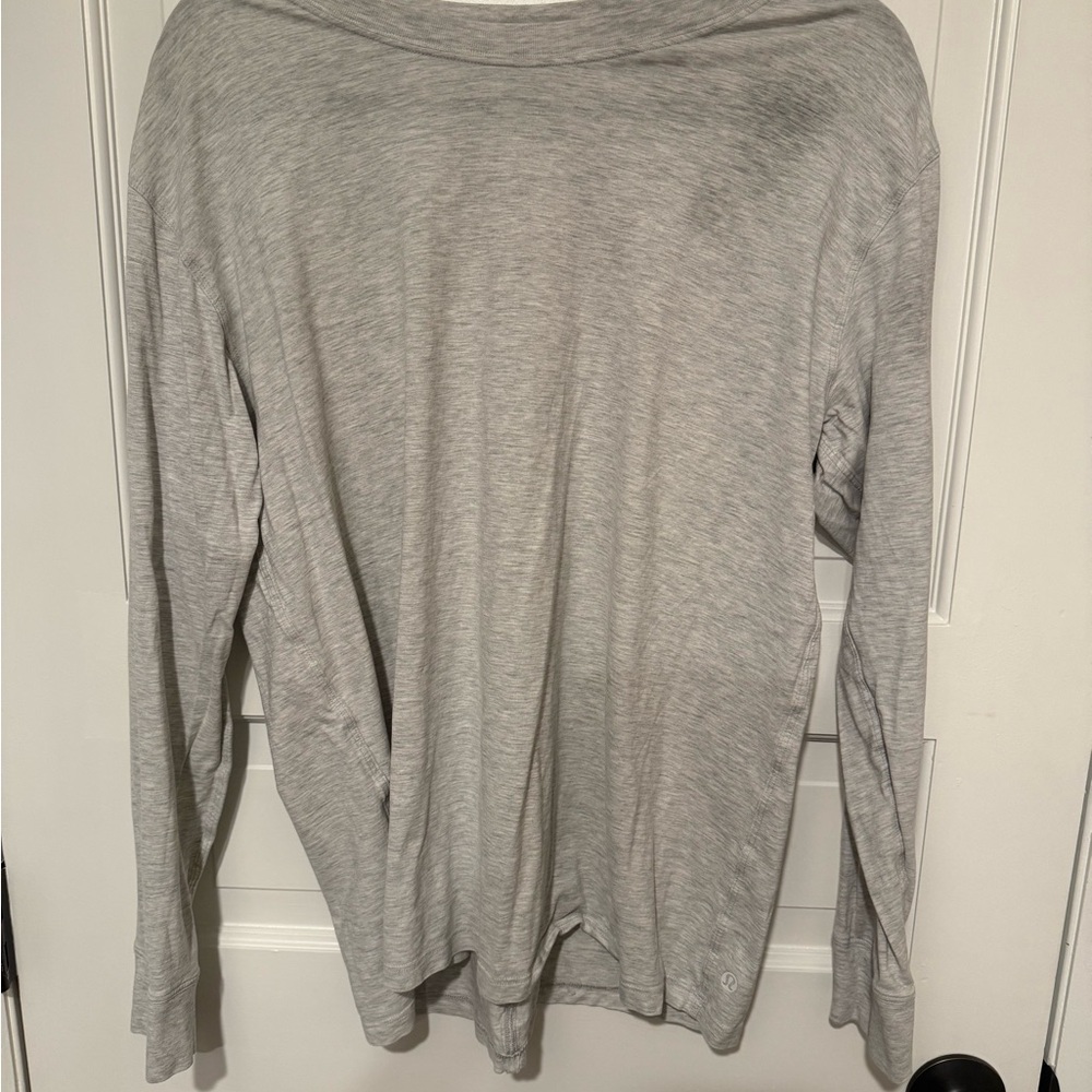 Lululemon Gray Long Sleeve Shirt